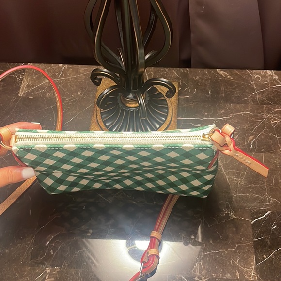 Dooney & Bourke White and Green Crossbody Bag Never Used - Picture 4 of 9